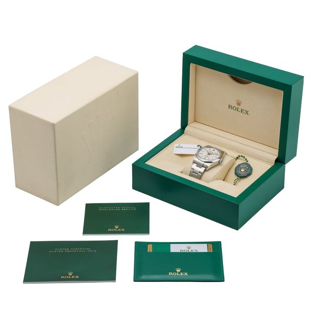 Rolex Oyster Perpetual 114300 Image 5